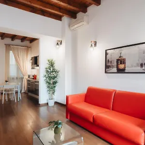 Apartamento Charming Brera - Madonnina, Milão