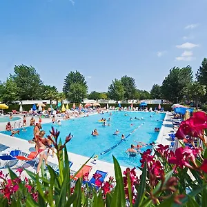 Happy Camp Mobile Homes In Butterfly Village Camping Peschiera del Garda