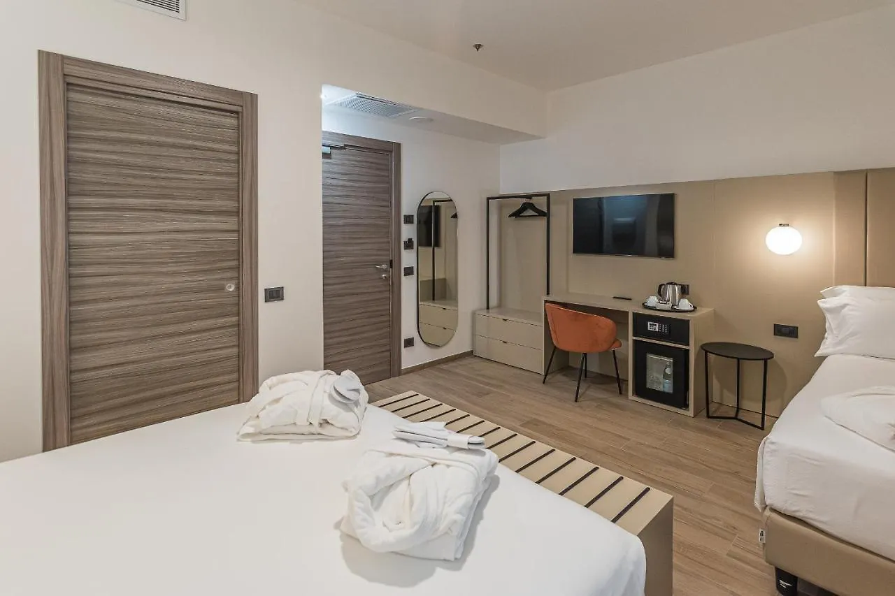 BB Hotels Smarthotel Duomo Milano Italien