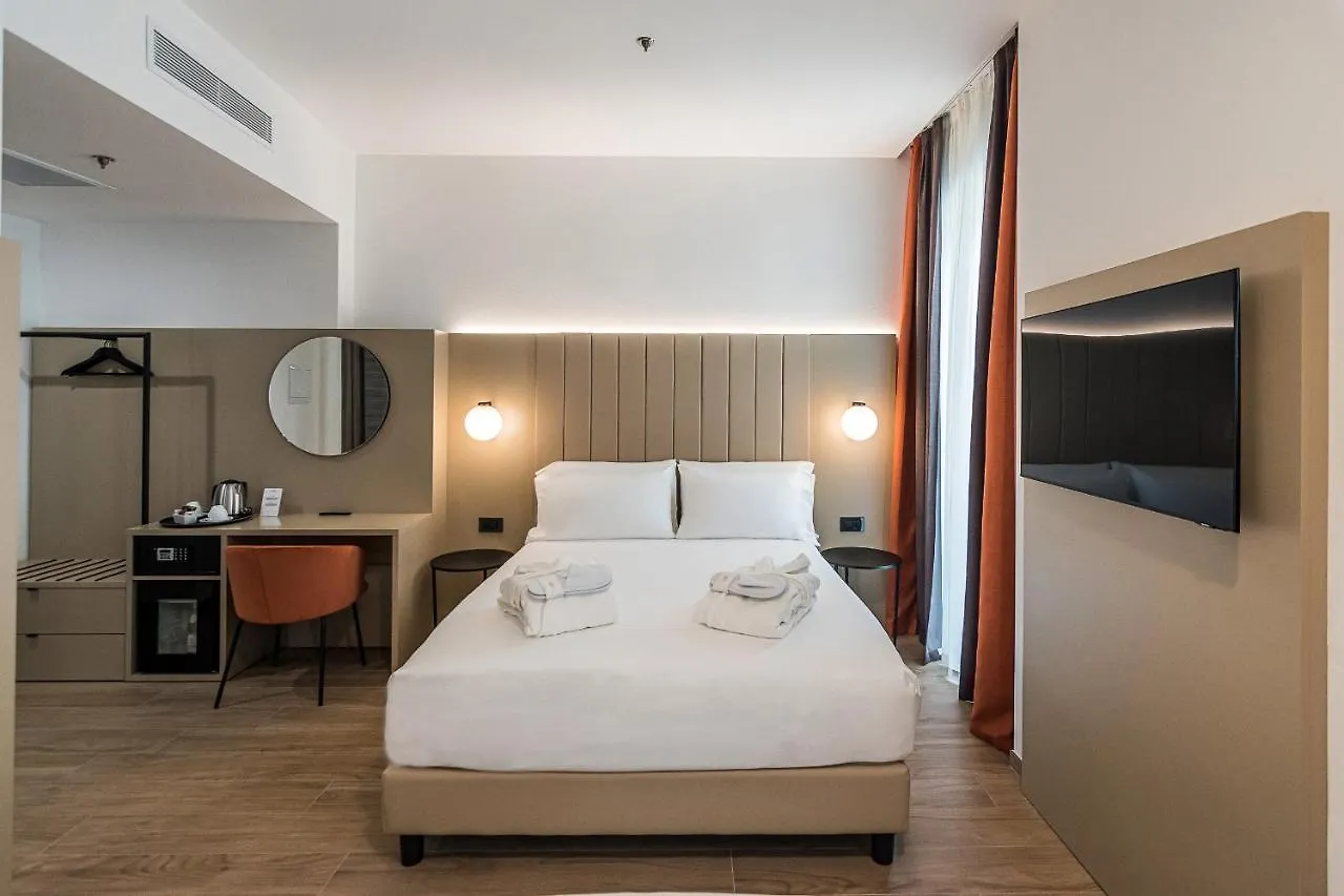 ****  Bb Hotels Smarthotel Duomo Milan Italie